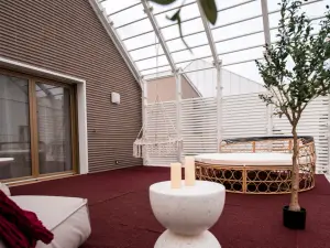 Triplex Bali Chic Venue with Rooftop Near Paris