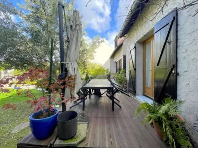 Versatile 435 m² House for Events & Productions in Le Plessis-Bouchard