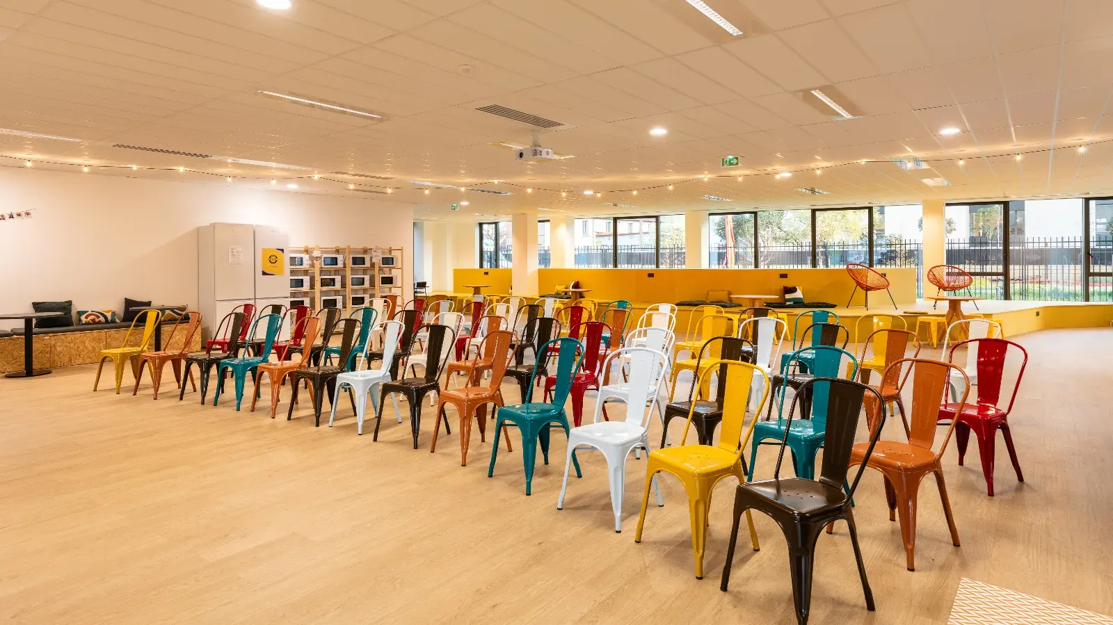 Modern Event Space in Villeurbanne Training Rooms & Seminar Venue