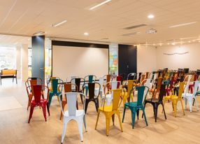 Modern Event Space in Villeurbanne Training Rooms & Seminar Venue