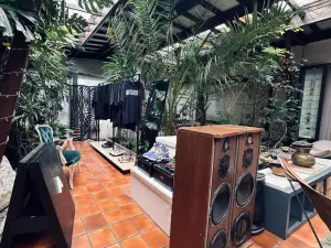 Film Shoot & Event Venue in Villeparisis Natural Light & Versatile Spaces