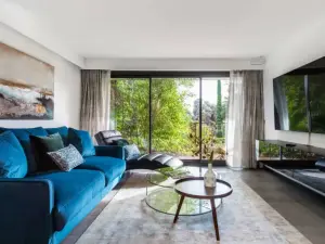 Luxury Villa Apartment with Sea View Terrace in Cannes