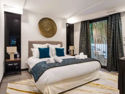 Appartement de Villa Luxueux avec Terrasse Vue Mer à Cannes