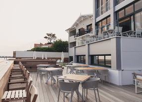 Terrace Venue with Arcachon Basin View for Events & Meetings
