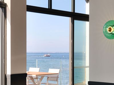 Sub-Committee Room for 8-10 People in Arcachon