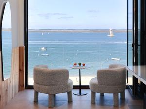 Sub-Committee Room for 8-10 People in Arcachon