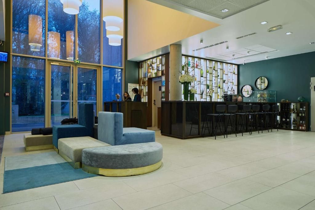Charming Forest 4-star Hotel for Events & Seminars Near Paris