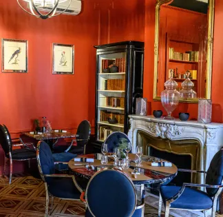 Salon Meeting and Event Space in a Luxury Hotel Bordeaux