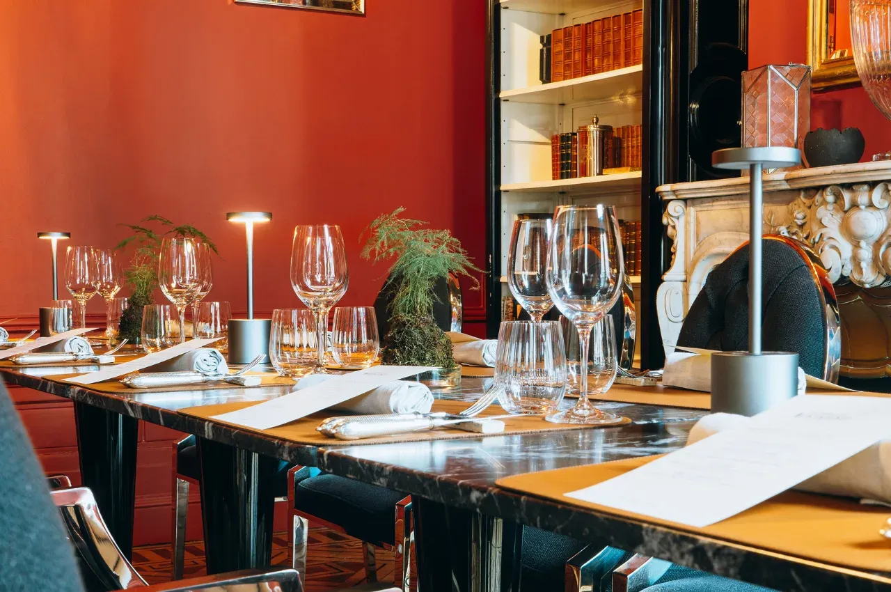 Salon Meeting and Event Space in a Luxury Hotel Bordeaux