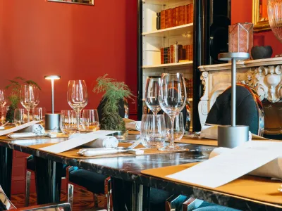Salon Meeting and Event Space in a Luxury Hotel Bordeaux