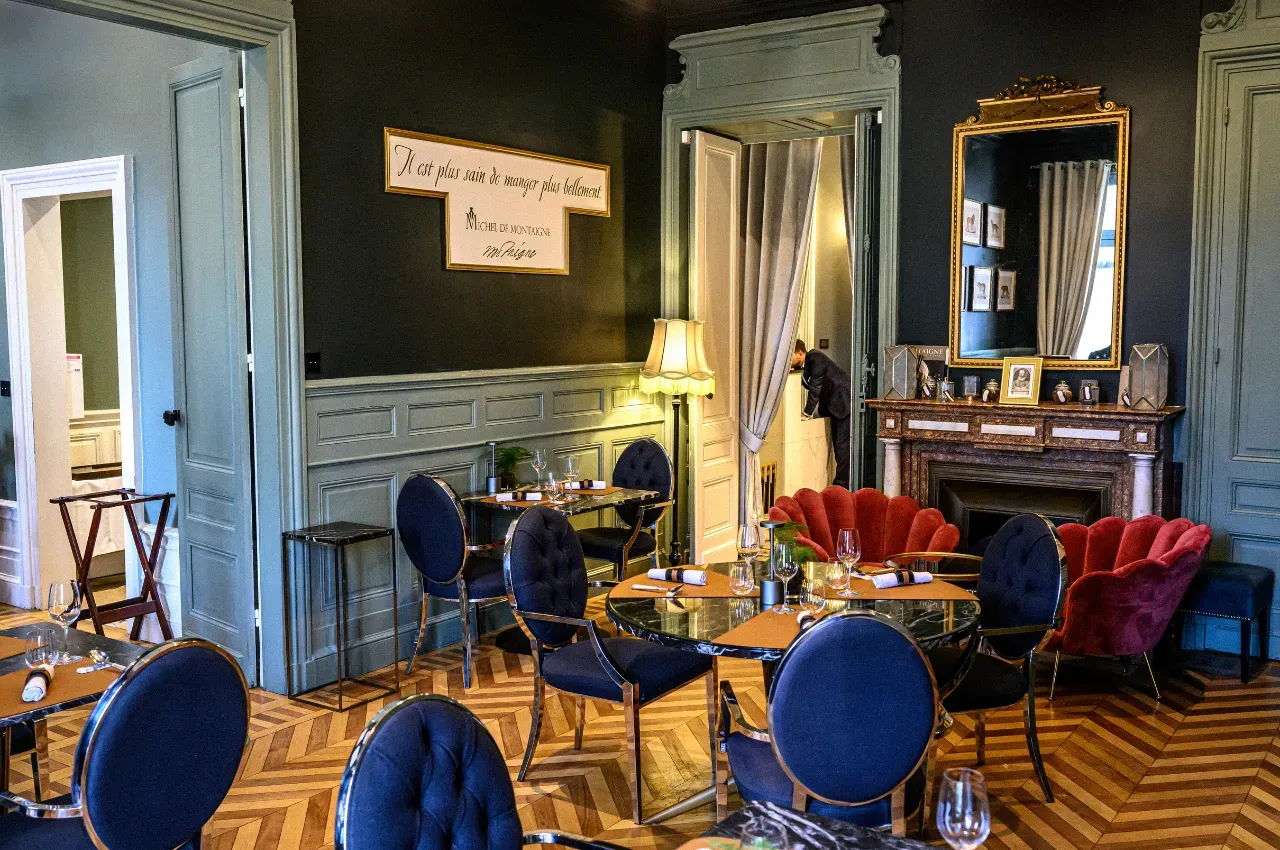 35 m² Reception Room in Bordeaux Events for 26-30 Guests