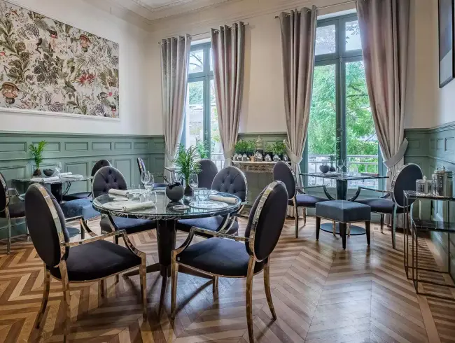 35 m² Reception Room in Bordeaux Events for 26-30 Guests