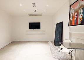 Paris Showroom for Photo Shoots & Events