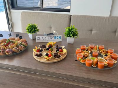 Barcelona Experience: Exclusive Catamaran Trips