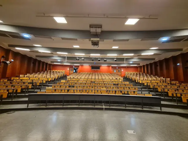 312m² Amphitheatre in Paris 5th Arrondissement
