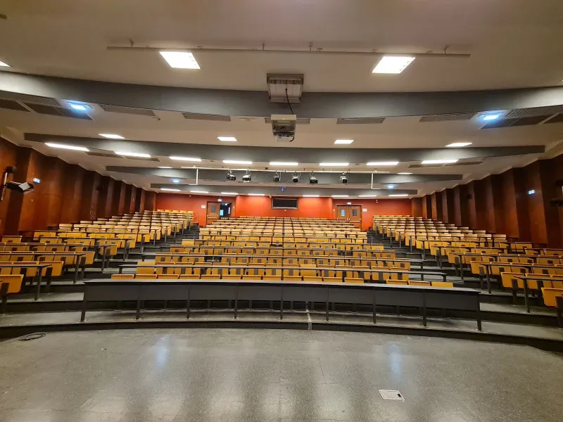 312m² Amphitheatre in Paris 5th Arrondissement