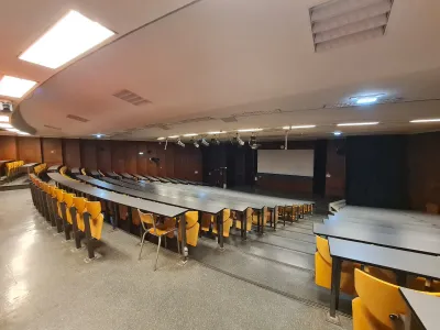 312m² Amphitheatre in Paris 5th Arrondissement