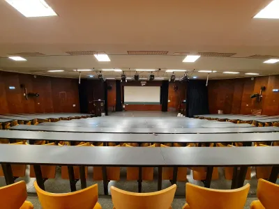 312m² Amphitheatre in Paris 5th Arrondissement