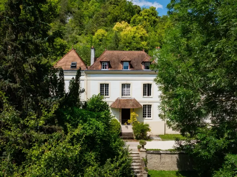 Estate in Normandy: Exclusive Event Venue on the Seine between Paris and Rouen