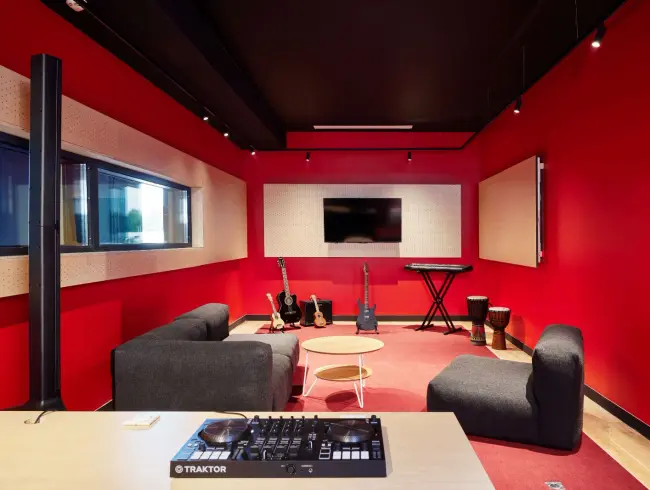 Karaoke & Recording Studio for Events in Labège