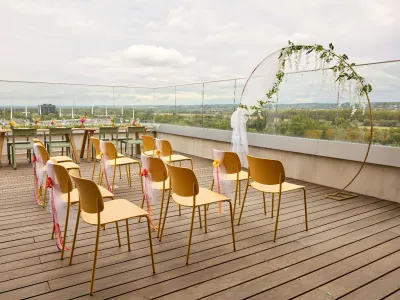 Toit avec vue panoramique pour des événements jusqu'à 55 personnes