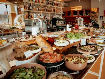 70's Retro-Futuristic Restaurant in Labège Dining & Events