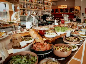70's Retro-Futuristic Restaurant in Labège Dining & Events