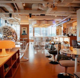 70's Retro-Futuristic Restaurant in Labège Dining & Events