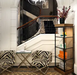 5-Star Luxury Hotel in Historic Bordeaux Town House