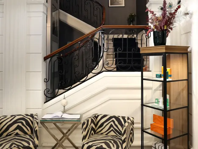 hôtel de luxe 5 étoiles dans un hôtel particulier historique de Bordeaux