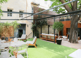 5-Star Luxury Hotel in Historic Bordeaux Town House