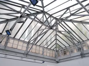 Studio lumineux du Marais avec verrière pour événements à Paris