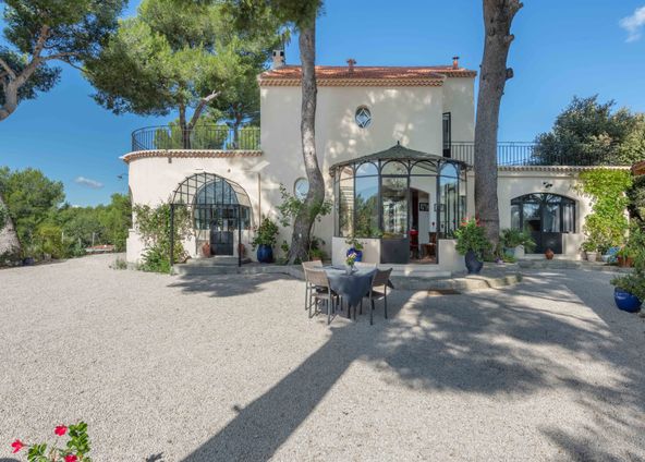 Elégante maison de famille à Marseille pour événements et productions