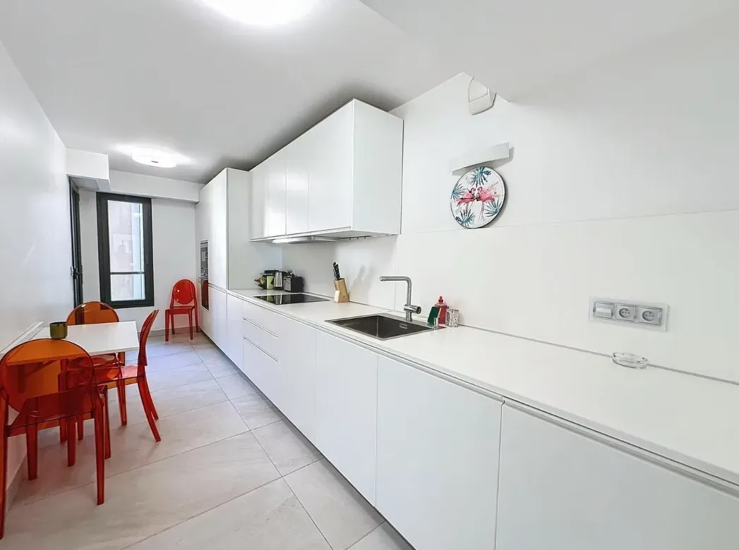 Appartement Moderne 2 Pièces pour Événements à Cannes