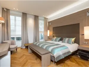 Luxury Apartment Near Palais des Festivals | Cannes Event Venue