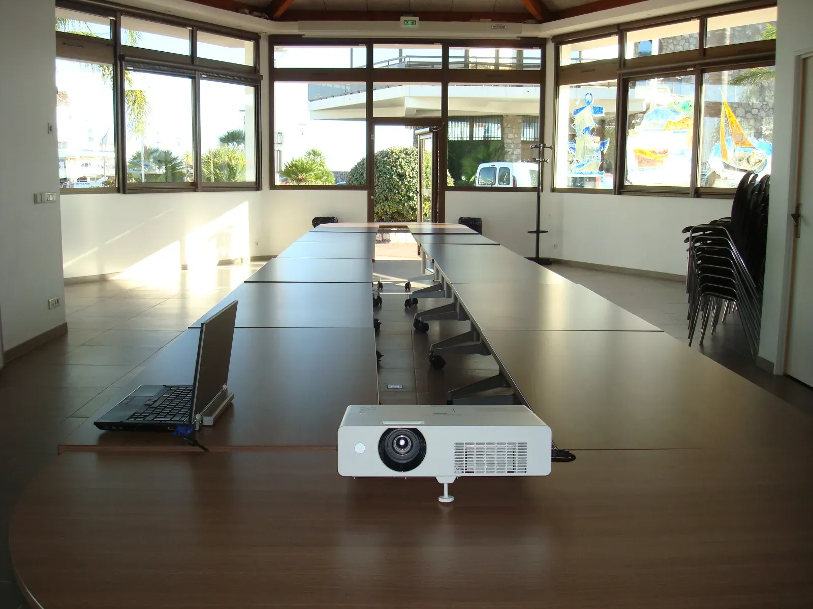 Salle de réunion au Vieux Port à Golfe-Juan