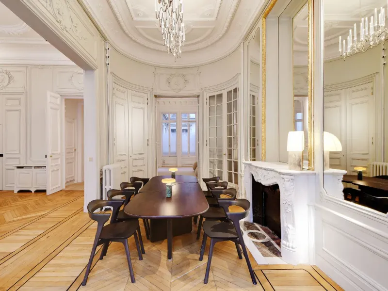 Haussmann-Style Flat for Events in Paris 2nd Arrondissement