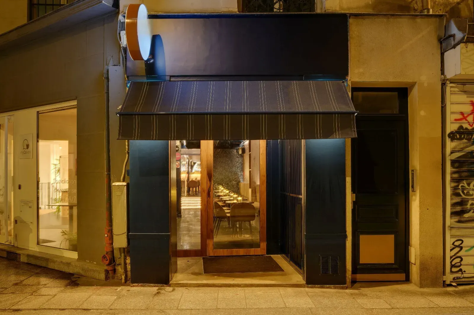 Asian-Portuguese Cocktail Bar in Montorgueil Signature Cocktails & Fusion Cuisine