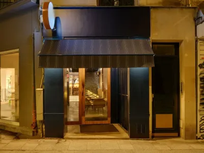 Asian-Portuguese Cocktail Bar in Montorgueil Signature Cocktails & Fusion Cuisine