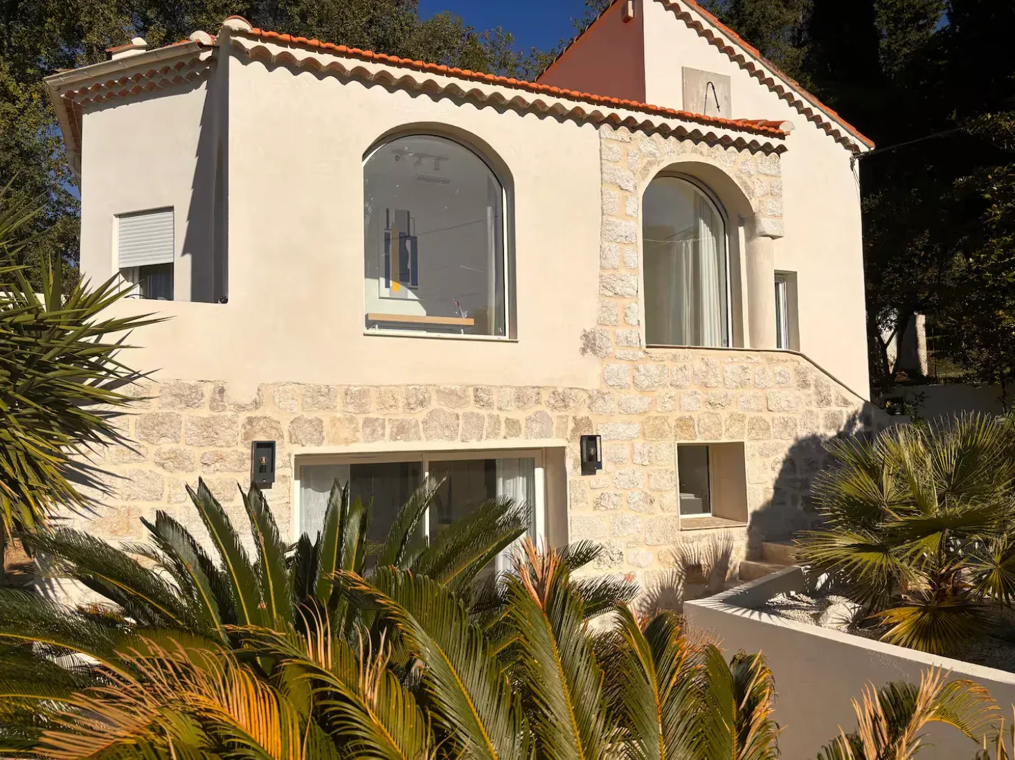 Villa avec Piscine Chauffée & Jardin Méditerranéen à Cagnes-sur-Mer