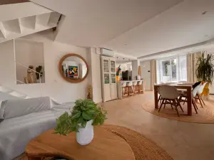 Villa avec Piscine Chauffée & Jardin Méditerranéen à Cagnes-sur-Mer