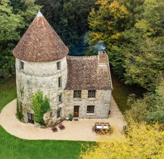 16th-Century Forest Mill Venue Near Paris Events & Retreats
