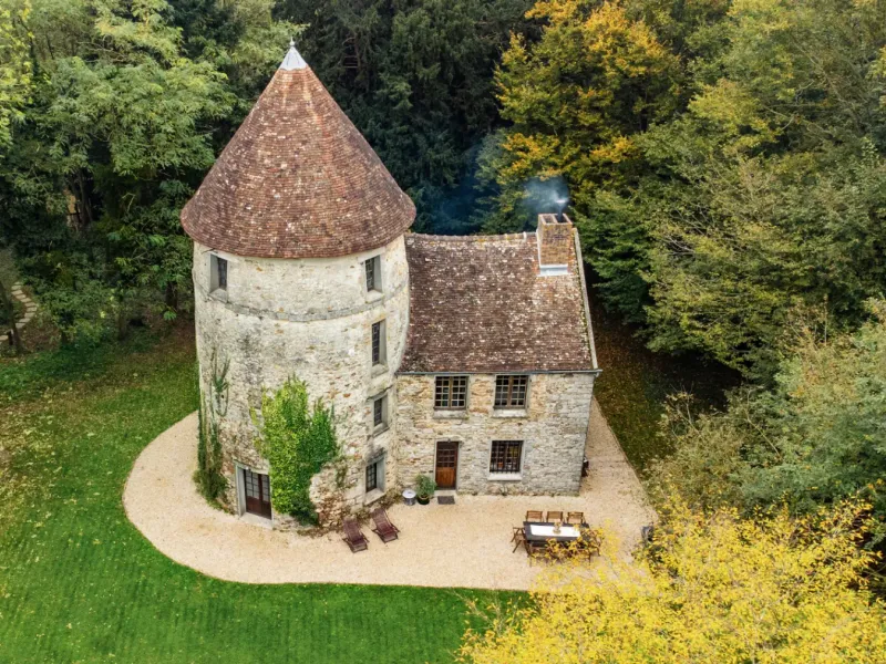 16th-Century Forest Mill Venue Near Paris Events & Retreats