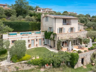 Provençal Estate Retreat for Corporate Offsites & Group Getaways