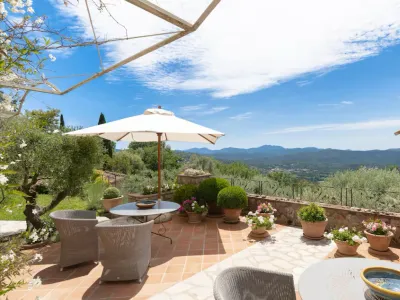 Provençal Estate Retreat for Corporate Offsites & Group Getaways