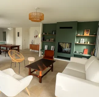 Modern Beach House in La Trinité-sur-Mer with Sea View & Private Suites