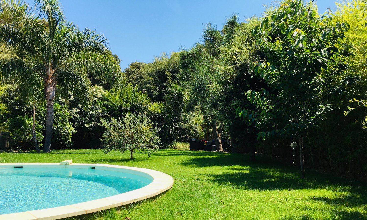 Architect-designed villa on the Giens peninsula
