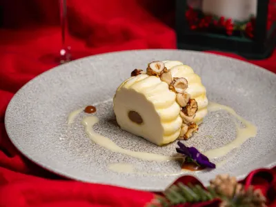 Fresh & Seasonal Dining Venue in Issy-les-Moulineaux