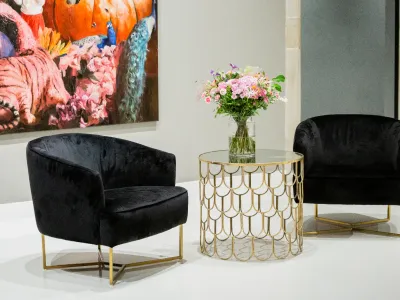 Versatile Exhibition Hall with Natural Light in Barcelona