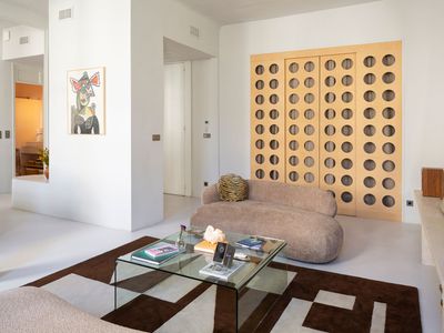 Contemporary Marseille Loft for Creative Productions & Events